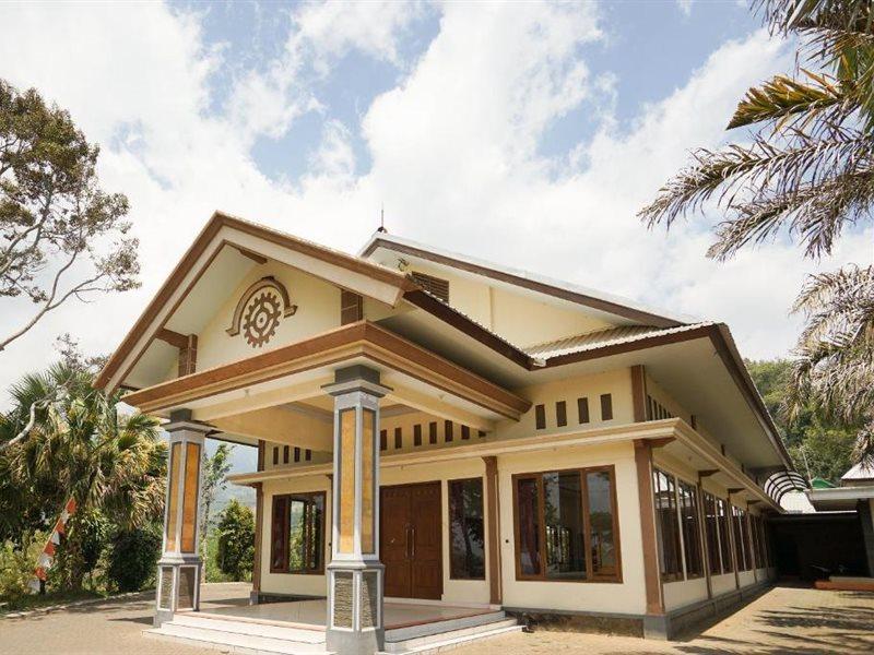 Hotel Bumi Bermi Permai Near Bermi Eco Park Mitra Reddoorz Проболинго Екстериор снимка