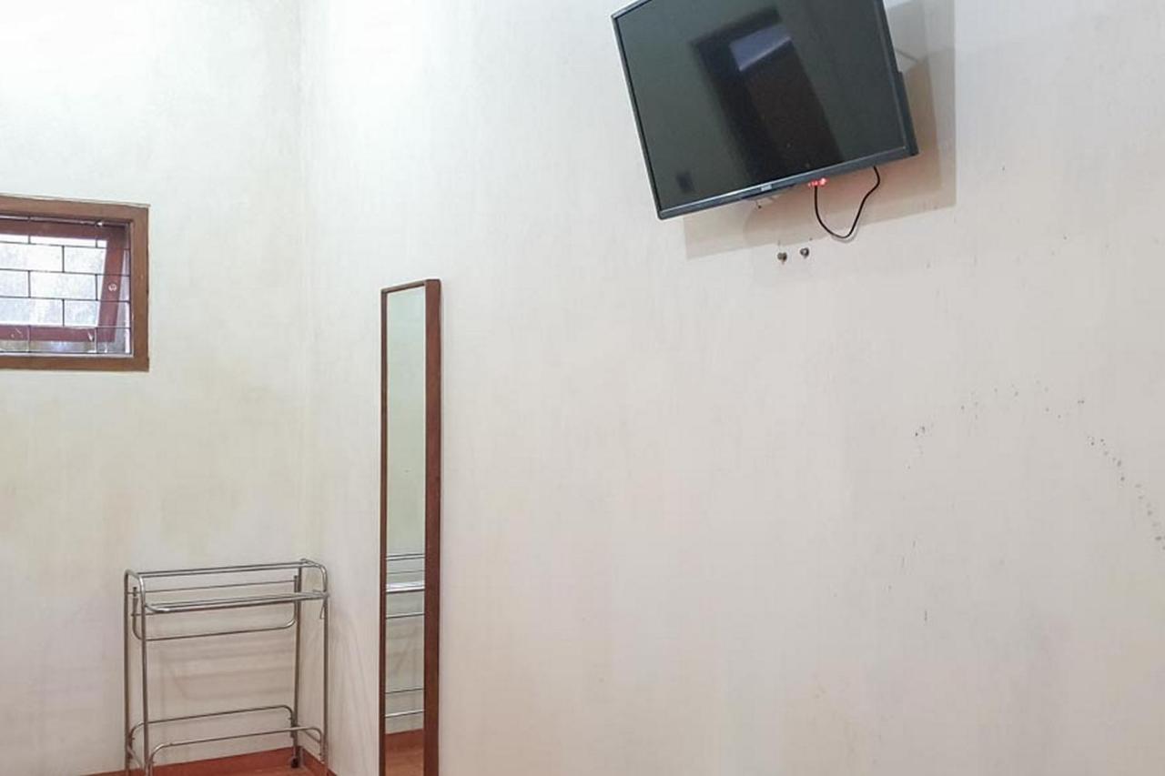 Hotel Bumi Bermi Permai Near Bermi Eco Park Mitra Reddoorz Проболинго Екстериор снимка